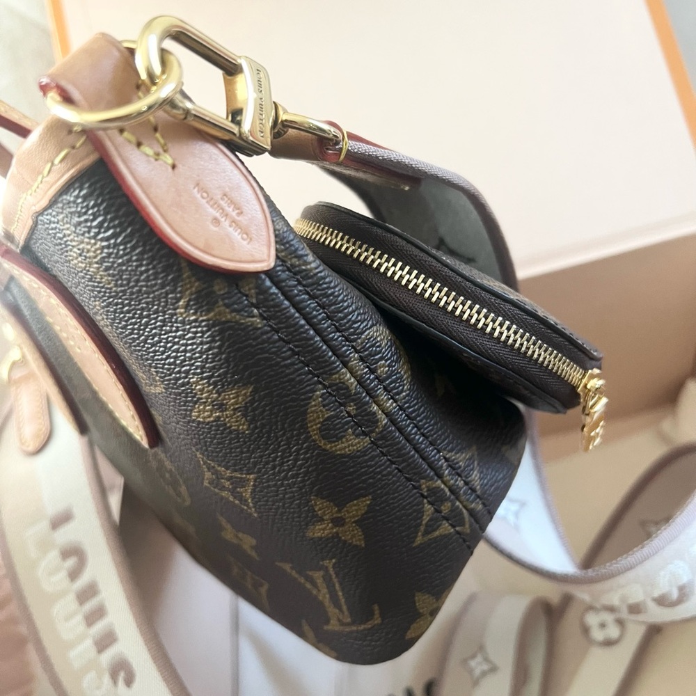 Louis Vuitton Neverfull Bb - Picture 9 of 10